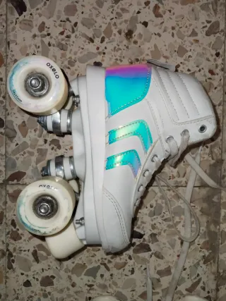 Patines de 4 ruedas blancos