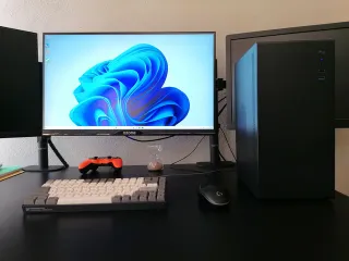 PC Server Xeon E5-2680 v4 RAM 32 GB