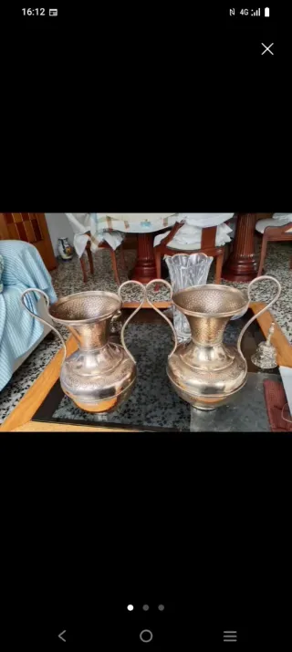 Set di 2 vasi in bronzo/ottone