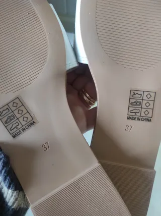 Sandali donna Tulipano bianche con dettagli oro