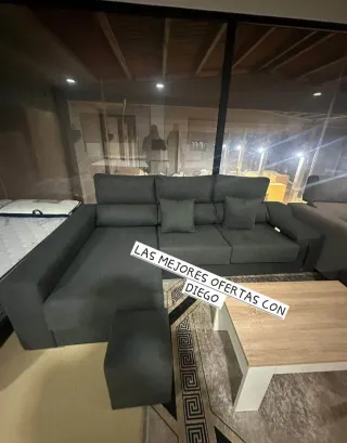 Nuovo divano chaise longue in tessuto Aqualine, ideale per famiglie e animali domestici