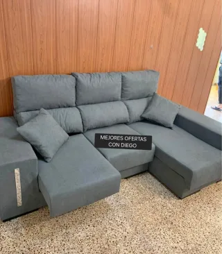 Nuovo divano chaise longue in tessuto Aqualine, ideale per famiglie e animali domestici