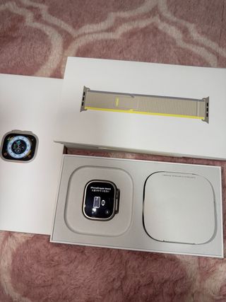 Apple Watch Ultra 49mm Plata/Amarillo