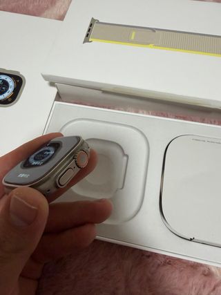 Apple Watch Ultra 49mm Plata/Amarillo