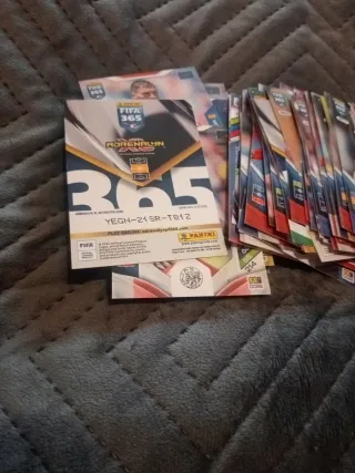 Lote Cromos FIFA 365 Adrenalyn 2025-2026
