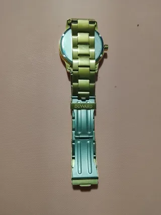 Reloj Duward Dorado