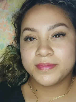 Extensiones de pestañas