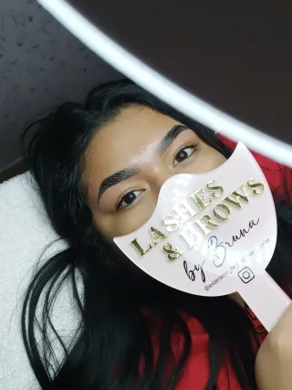 Extensiones de pestañas