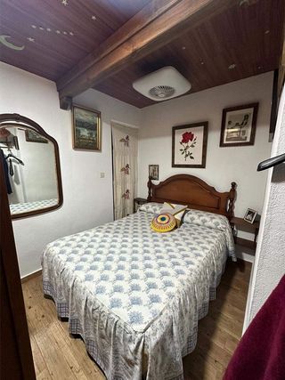 Casa adosada en venta en Villardompardo