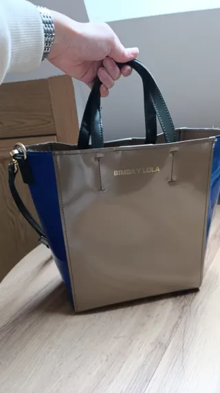 Bolso shopper Bimba y Lola beige y azul