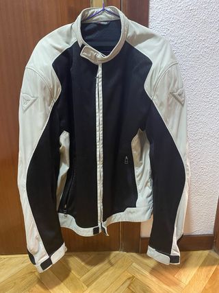 Chaqueta Moto Dainese Talla 56.