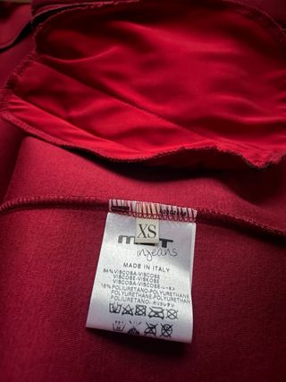 Cazadora MET roja con cremalleras