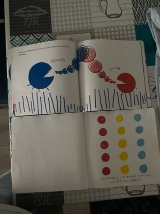 Un Punto, y, ¡OH! Un libro con sonidos