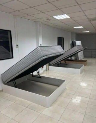 Materassi e divani letto matrimoniali e singoli