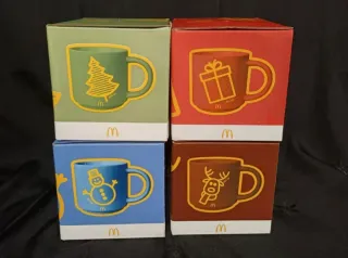 Collezione Tazze McDonald's 2025 Natalizie