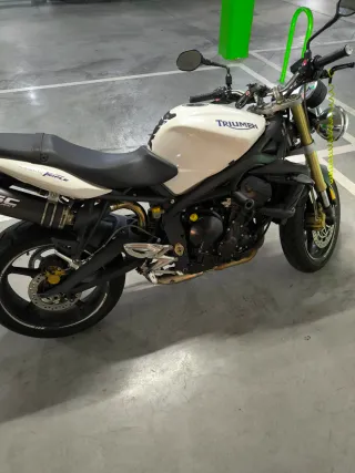 Triumph Street Triple 675 del 2010