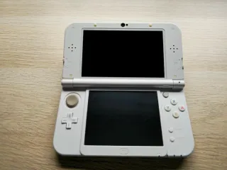 New 3DS XL Bianca
