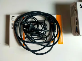 Proyector DR.Q Blanco