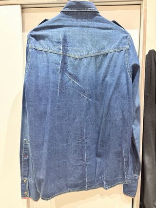 Camisa vaquera de diseño