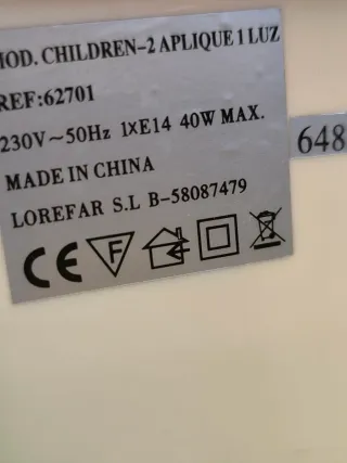 Applique murale infantile con fiore sorridente