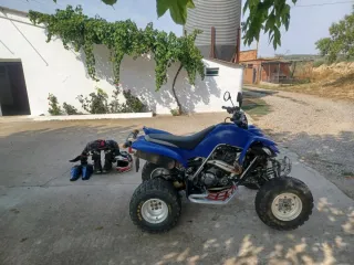 Quad Yamaha Raptor 660R 2003