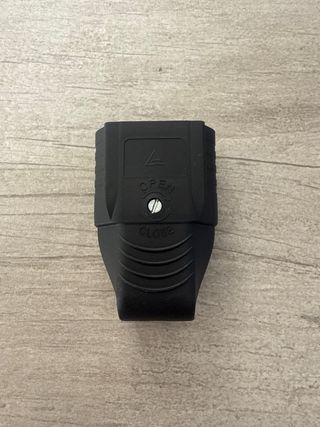 Enchufes macho y hembra y Pulsador de Pie