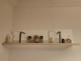 Scaffale in legno e metallo