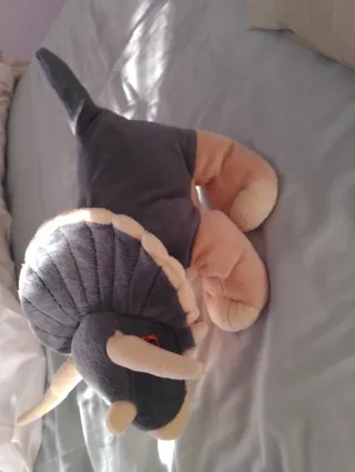 Peluche Triceratops