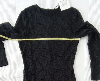 Vestido Desigual encaje flores bordadas negro