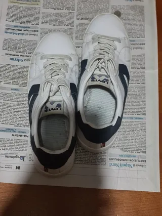 Scarpe Levi's bianche e blu