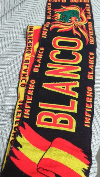 Bufanda Real Madrid Infierno Blanco