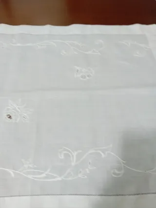 Tendina lino cm175x58 ricamo a mano