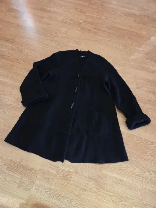 Abrigo maxi negro de punto en lana original Katmai