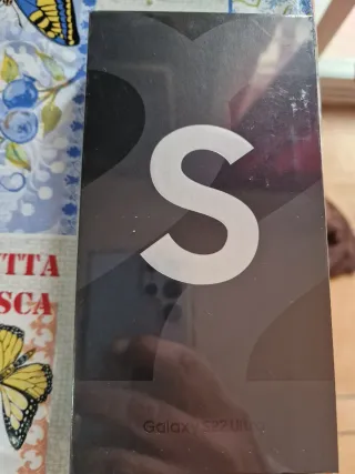 Samsung Galaxy S22 Ultra Scatola Nera
