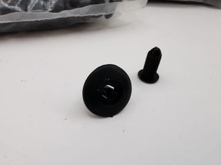 Lote 199 clips remache plástico