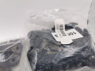 Lote 199 clips remache plástico