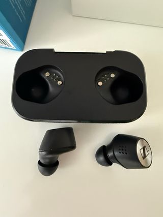 Auriculares Sennheiser Momentum True Wireless 2
