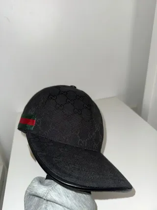 Berretto Gucci Nero GG