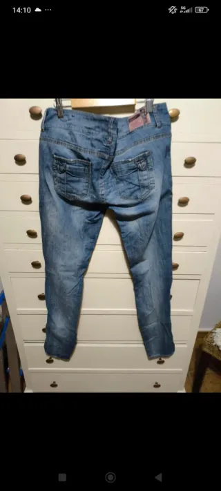 Pantalón pitillo denim Bershka azul
