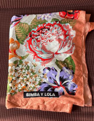Pañuelo Bimba y Lola estampado