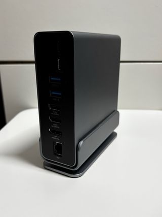 Stazione di docking USB 16 in 1