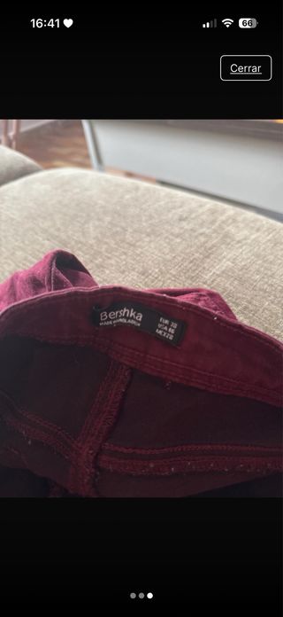 Pantalón elástico burdeos