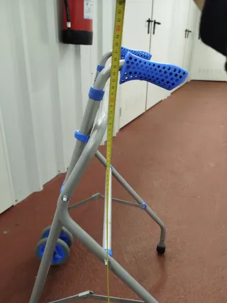 Andador Plegable con Ruedas