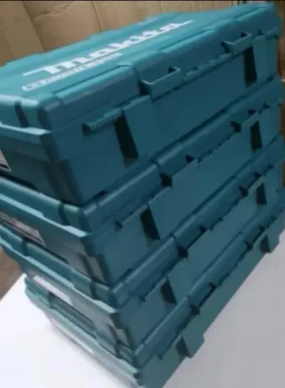 4 Maletines Makita para Taladro y atornillador