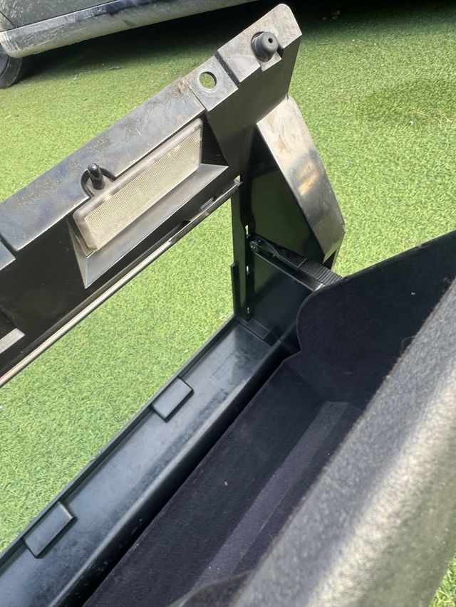 Guantera BMW E46 Berlina Negra