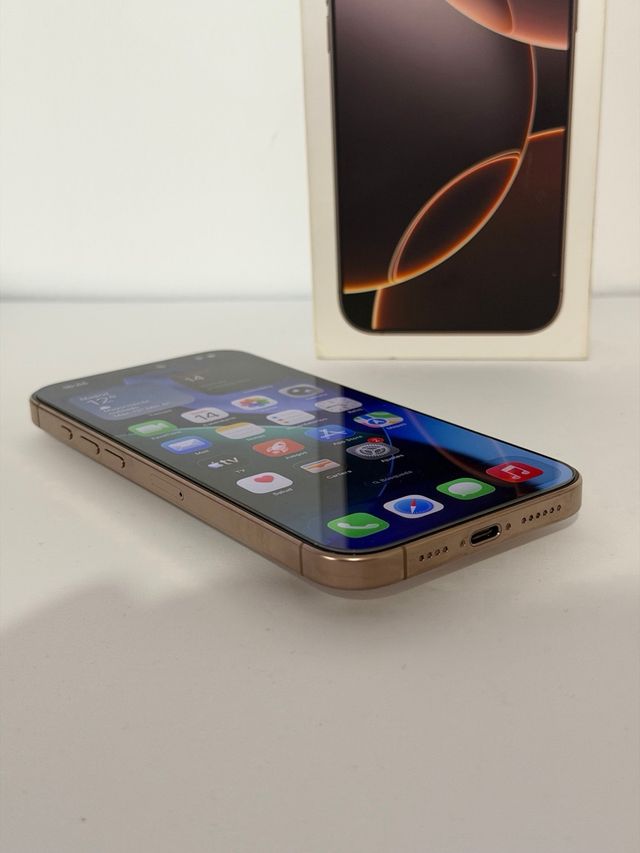 iPhone 16 Pro Max 512GB cómo nuevo