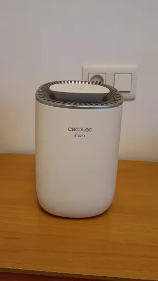 Deshumidificador Cecotec Bigdry 2000 light Blanco.