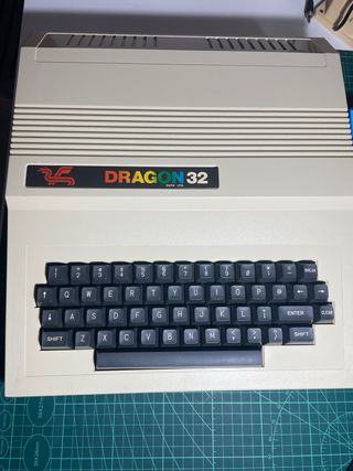 Ordenador Dragon 64