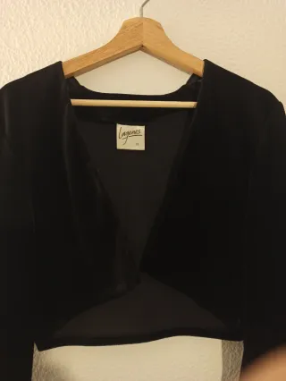 Blusa Lagenes Negra Manga Larga Talla L