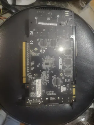 Scheda Grafica Asus GTX 550Ti